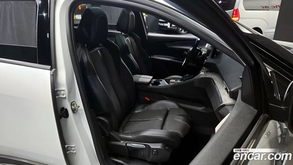 Peugeot 5008 2022 из KR, фото 10