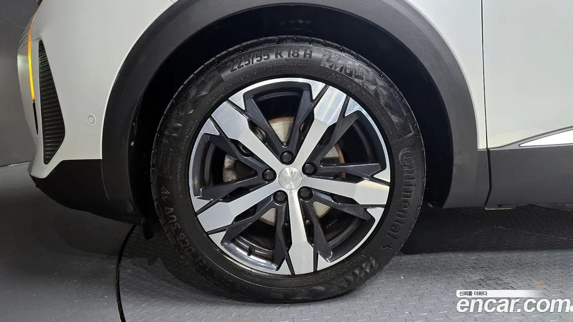 Peugeot 5008 2022 из KR, фото 5
