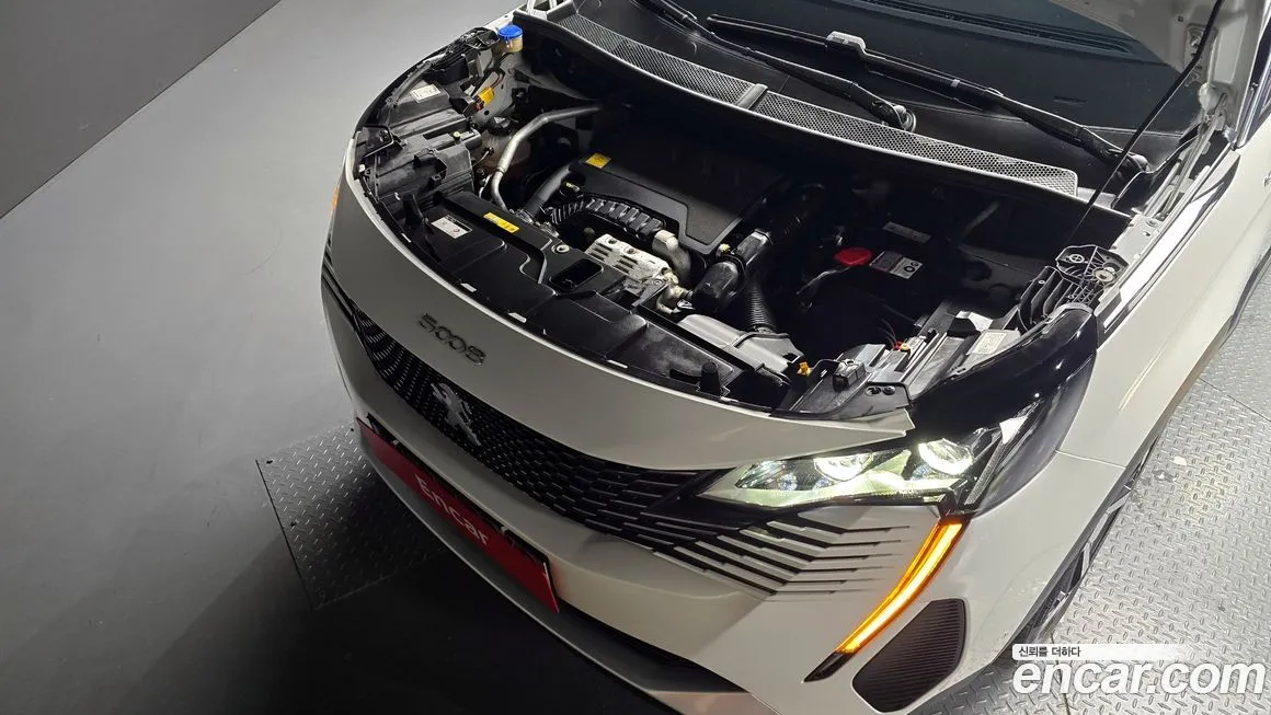 Peugeot 5008 2022 из KR, фото 6