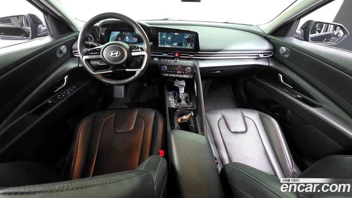 Hyundai AVANTE — фото 7