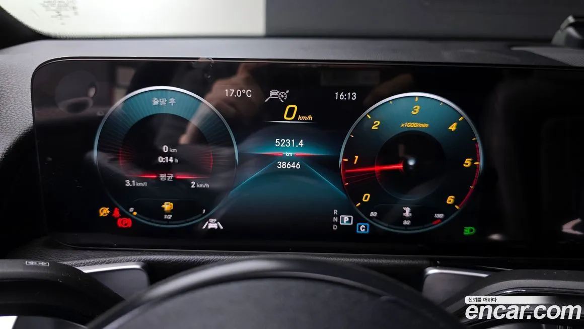 Mercedes-Benz GLB-Class 2021 из KR, фото 8