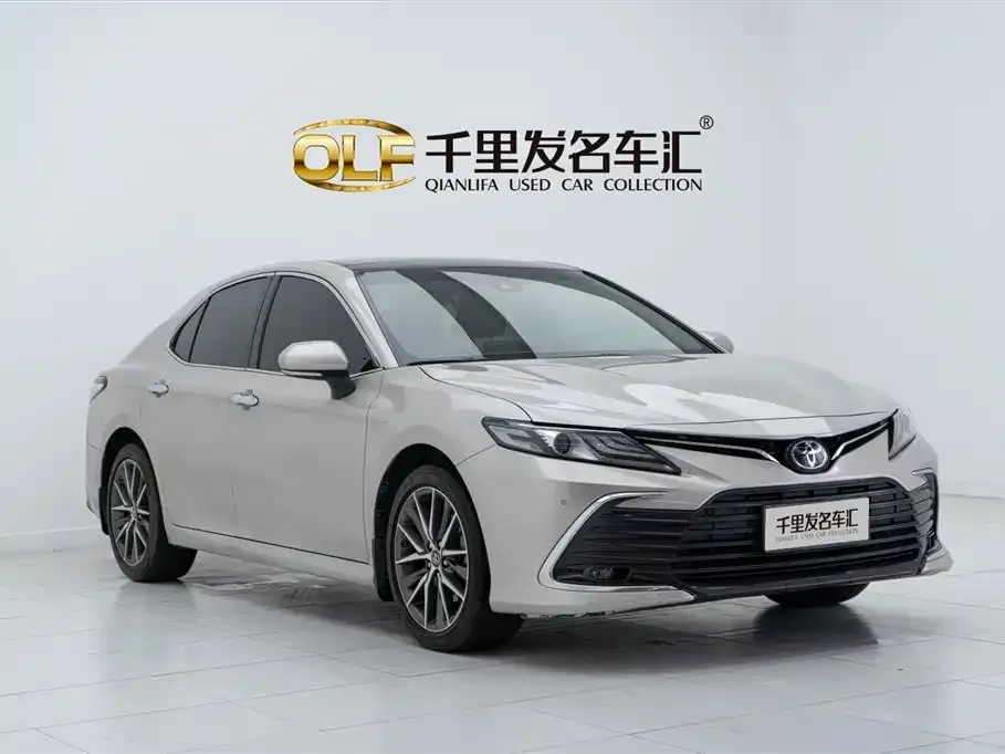 Toyota Camry 2021 из CN, фото 3