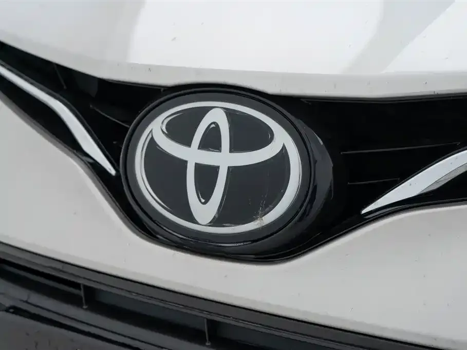 Toyota Camry 2021 из CN, фото 9