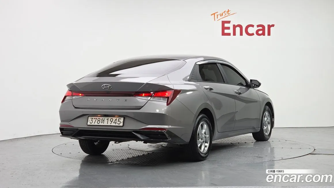 Hyundai AVANTE 2022 из KR, фото 4