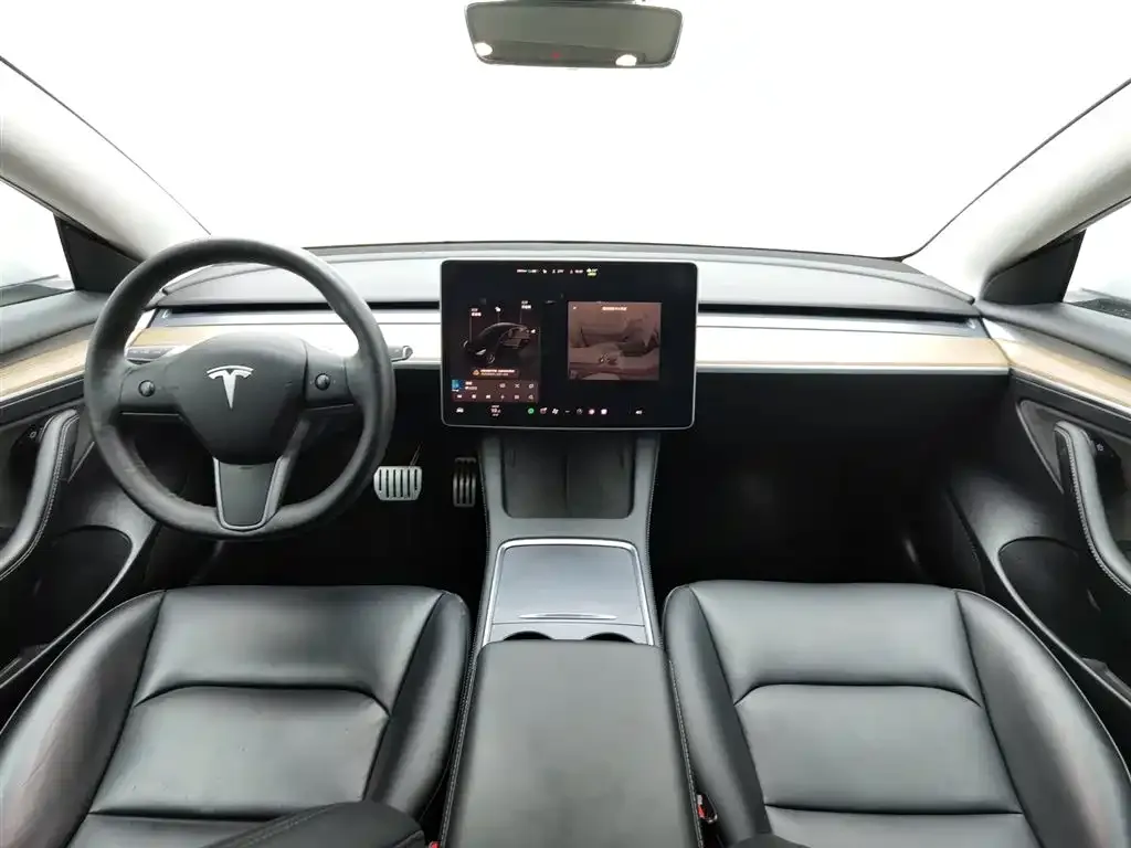 Tesla Model 3 2023 из CN, фото 5