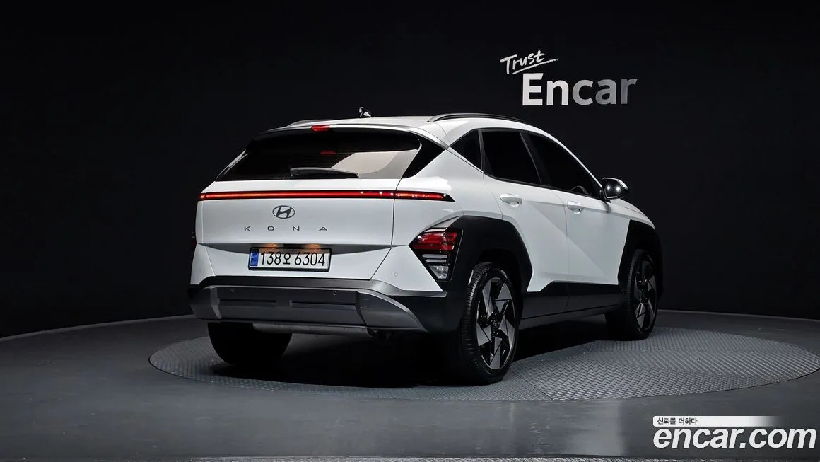 Hyundai Kona — фото 2