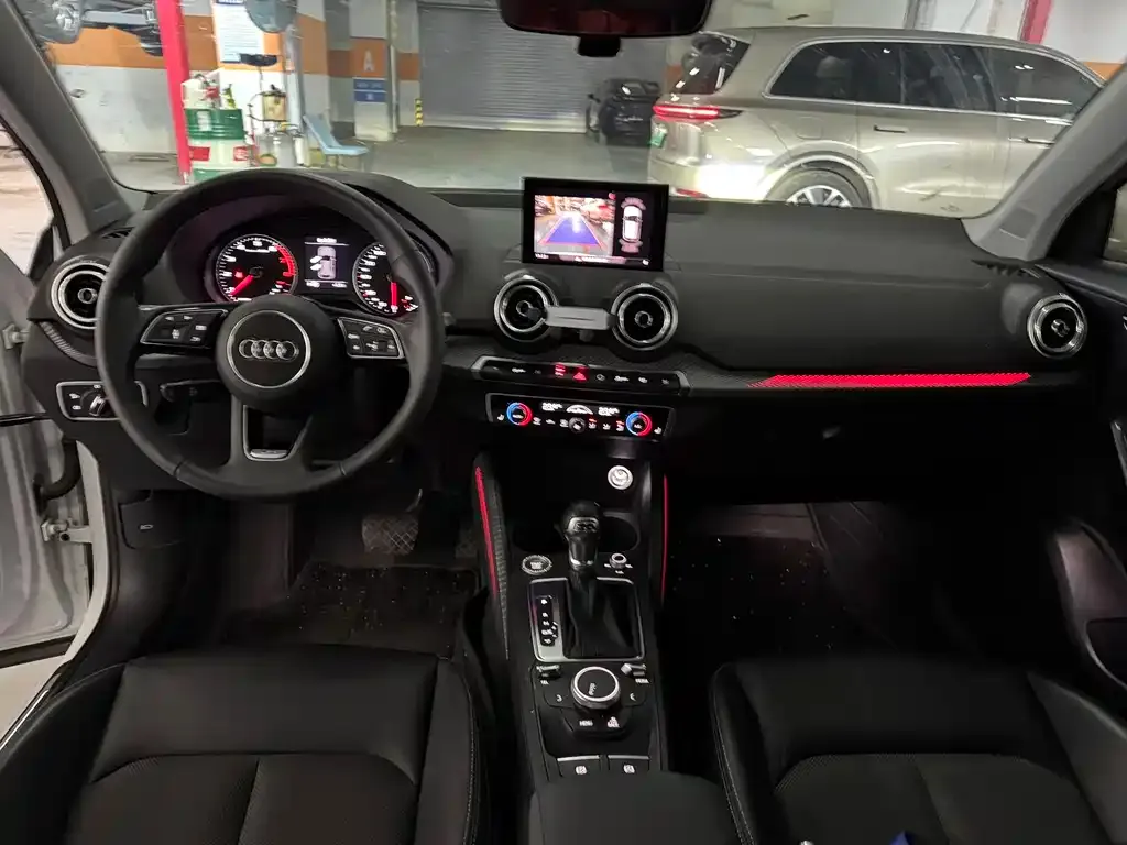 Audi Q2L 2021 из CN, фото 3