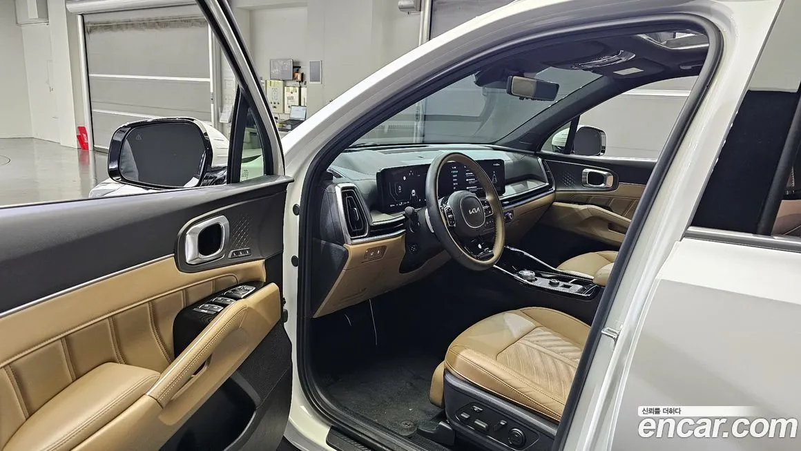 Kia Sorento — фото 10