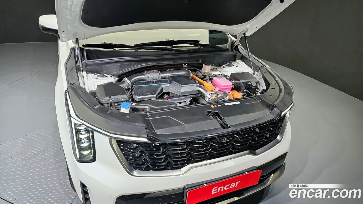 Kia Sorento — фото 6
