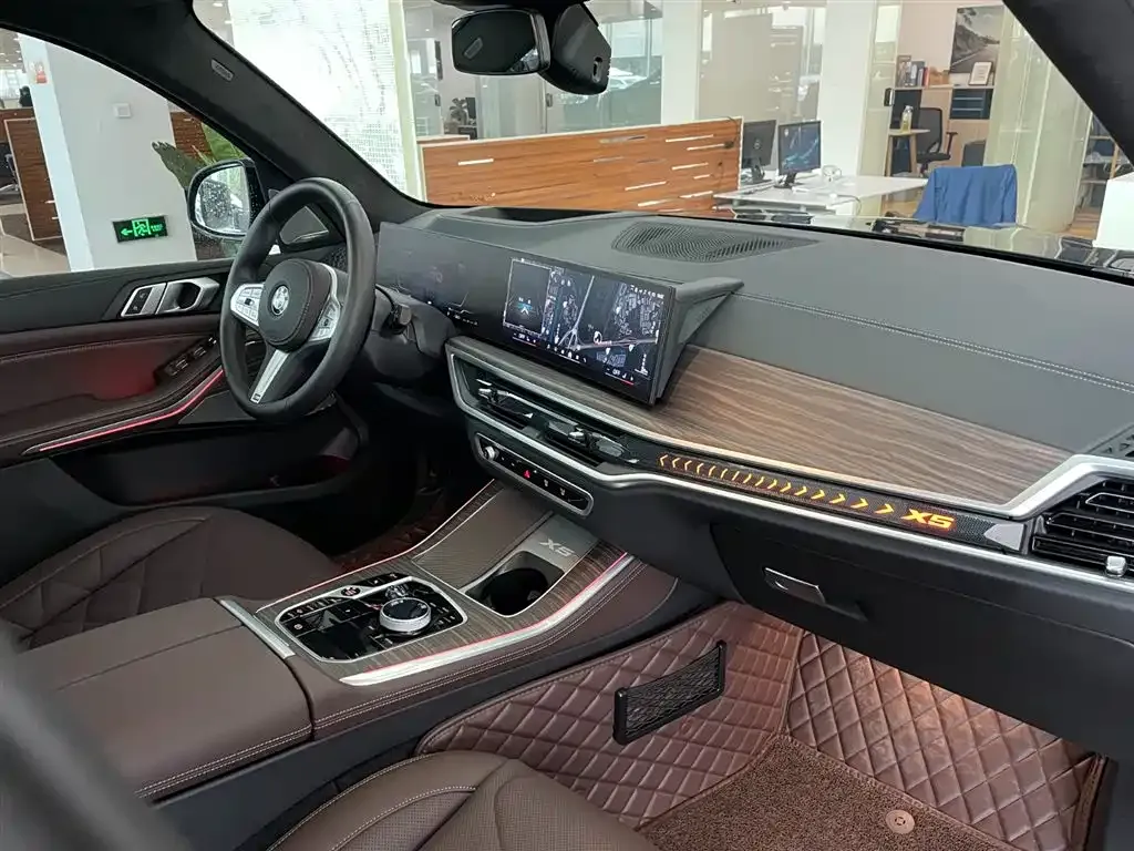 BMW X5 2024 из CN, фото 8