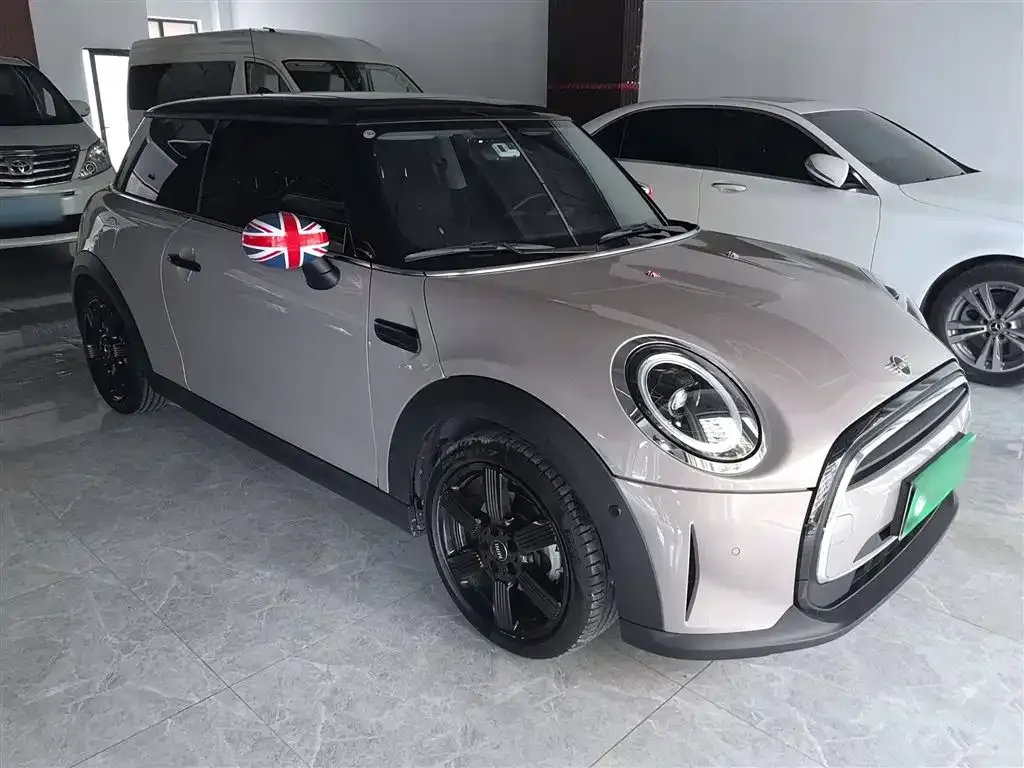 MINI Cooper (3-door) 2023 из CN, фото 4
