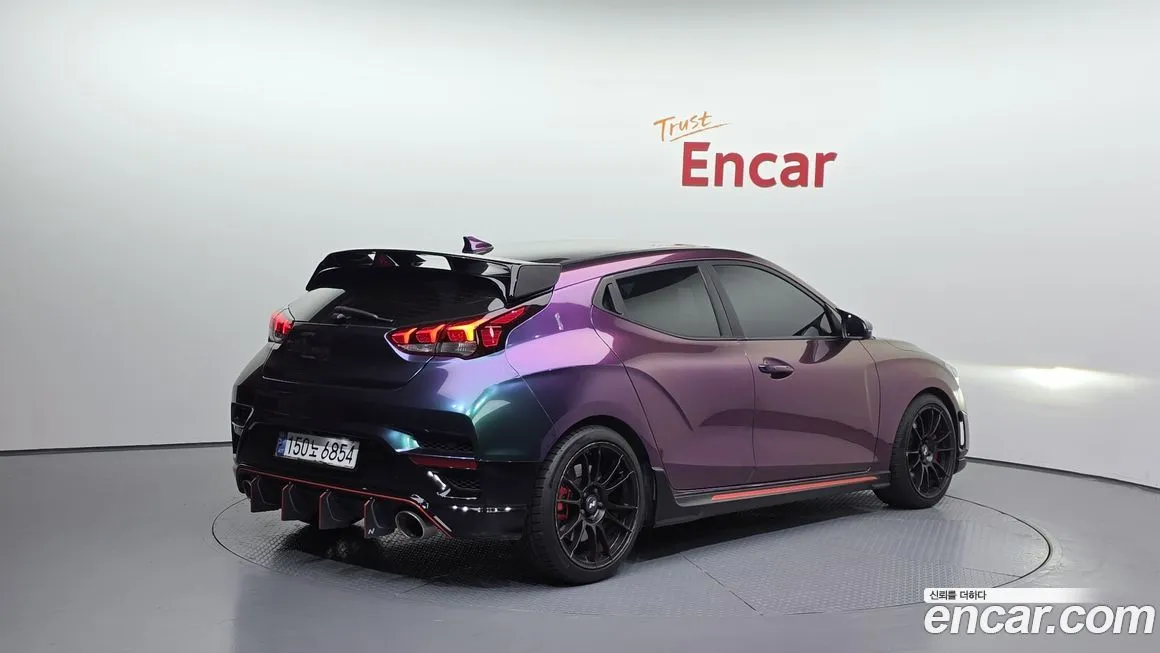 Hyundai Veloster — фото 2