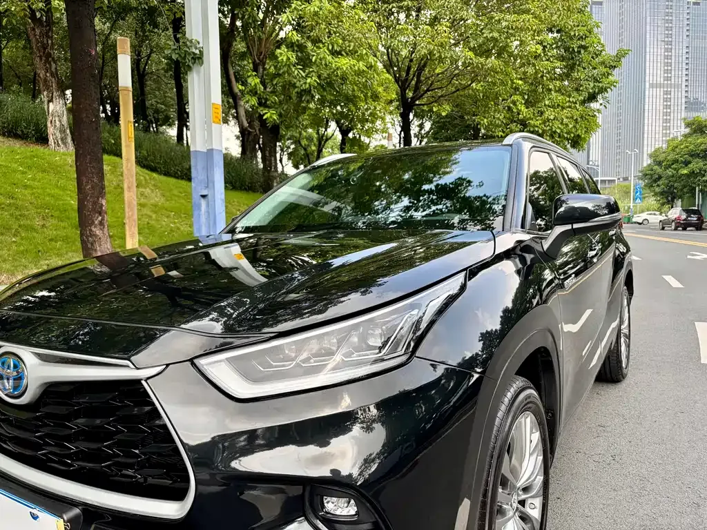 Toyota Highlander 2023 из CN, фото 5