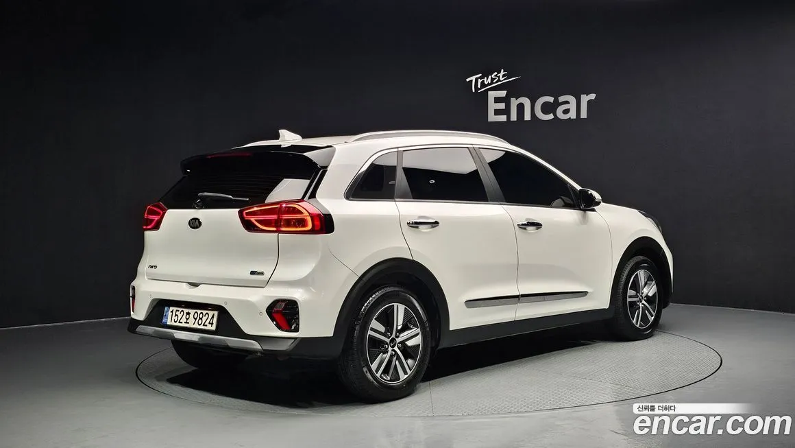 Kia Niro — фото 2