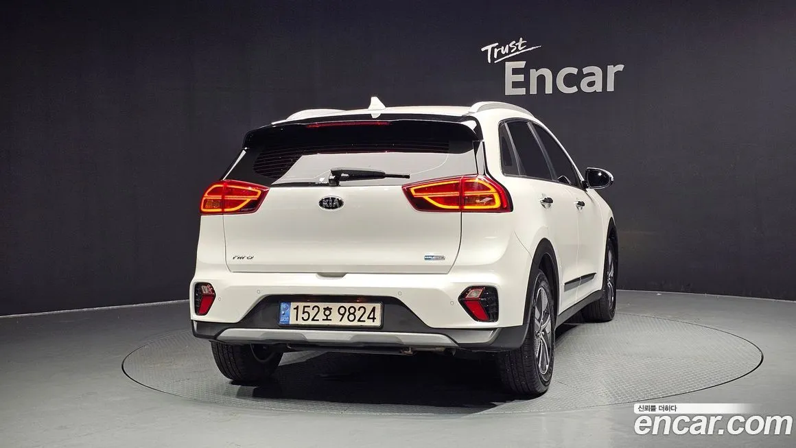 Kia Niro — фото 4