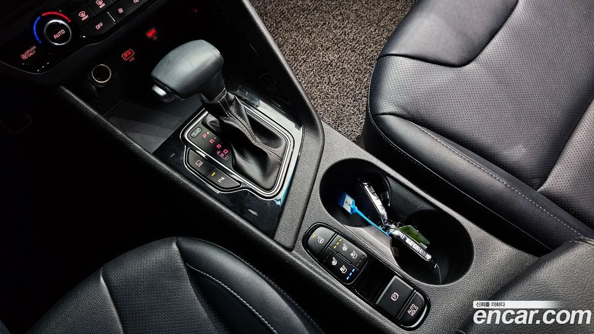 Kia Niro — фото 9