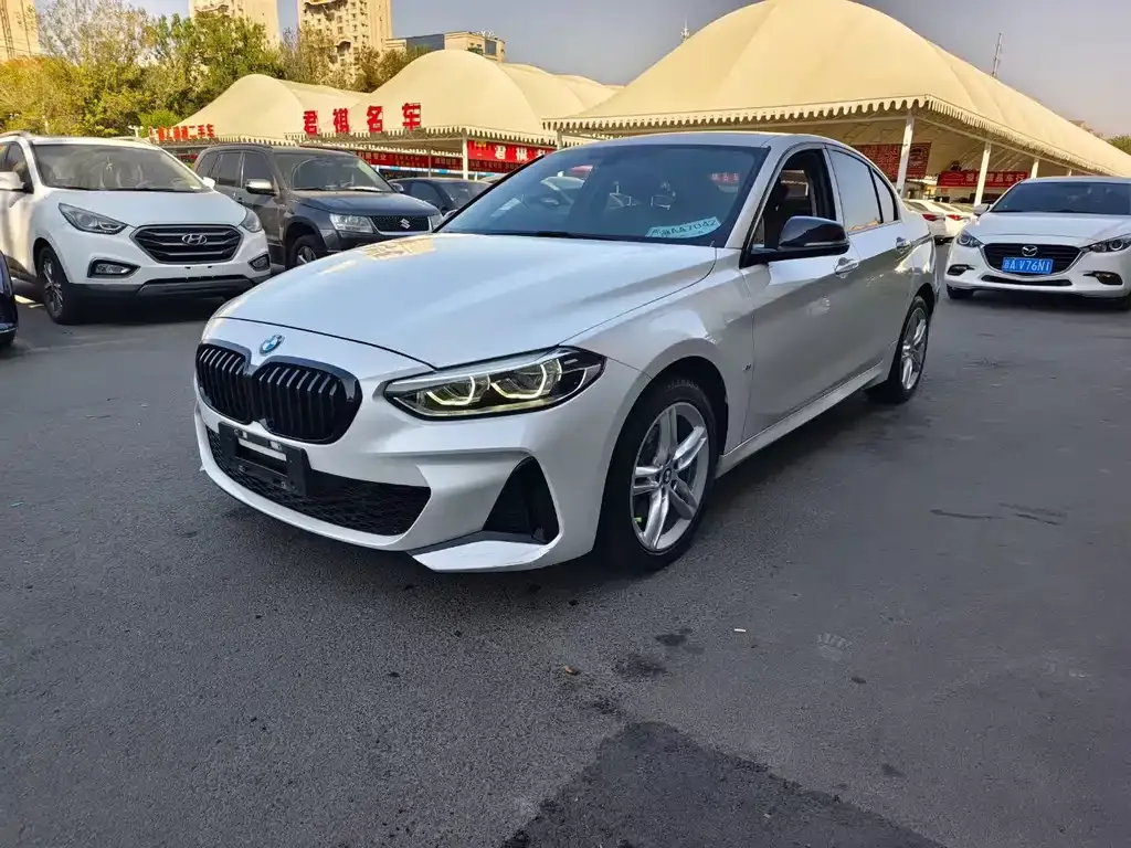 BMW 1 Series 2022 из CN, фото 3