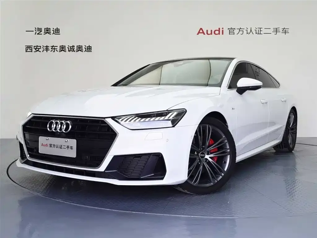Audi A7 2023 из CN, фото 1