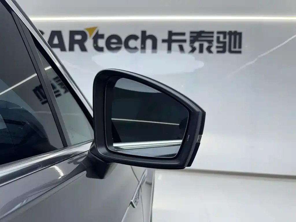Volkswagen Touareg 2024 из CN, фото 9
