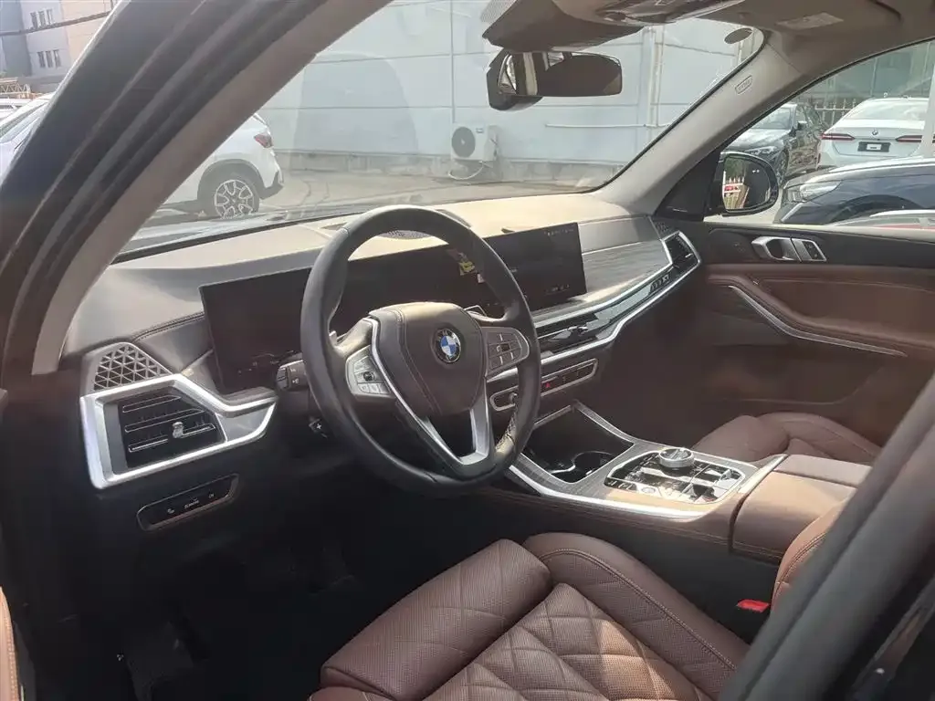 BMW X7 2024 из CN, фото 4