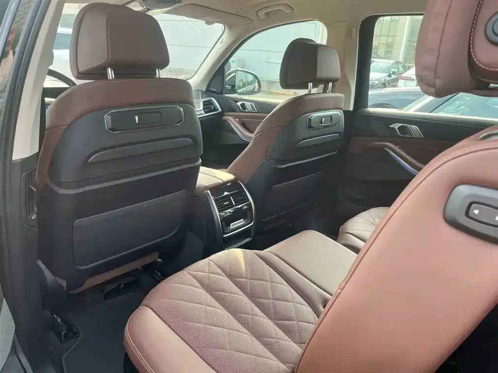 BMW X7 2024 из CN, фото 5