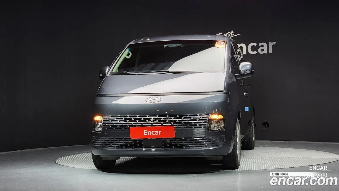 Hyundai Staria — фото 3