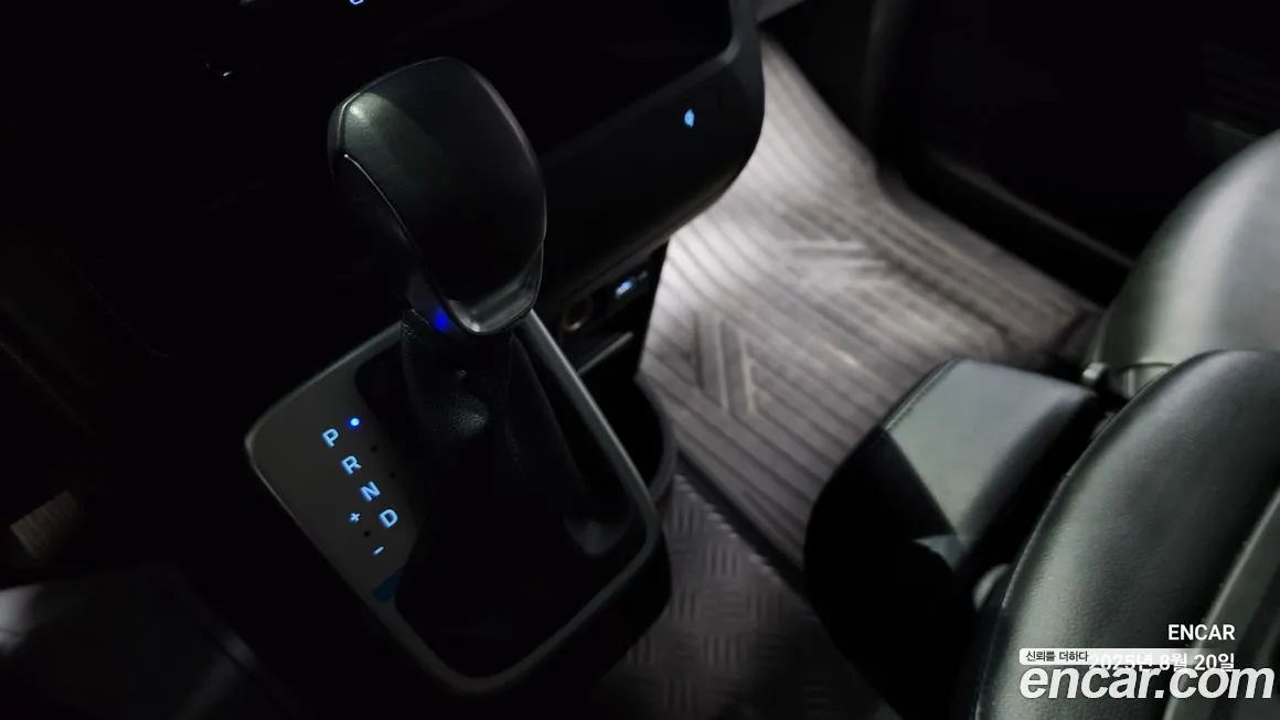 Hyundai Staria — фото 9