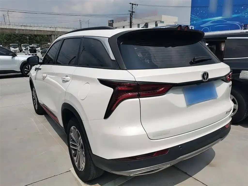 Changan CS75 PLUS — фото 7