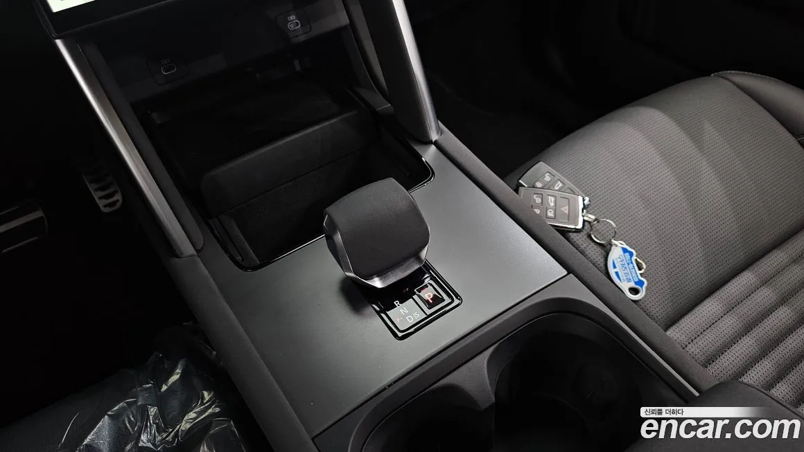 Land Rover Discovery Sport 2025 из KR, фото 9