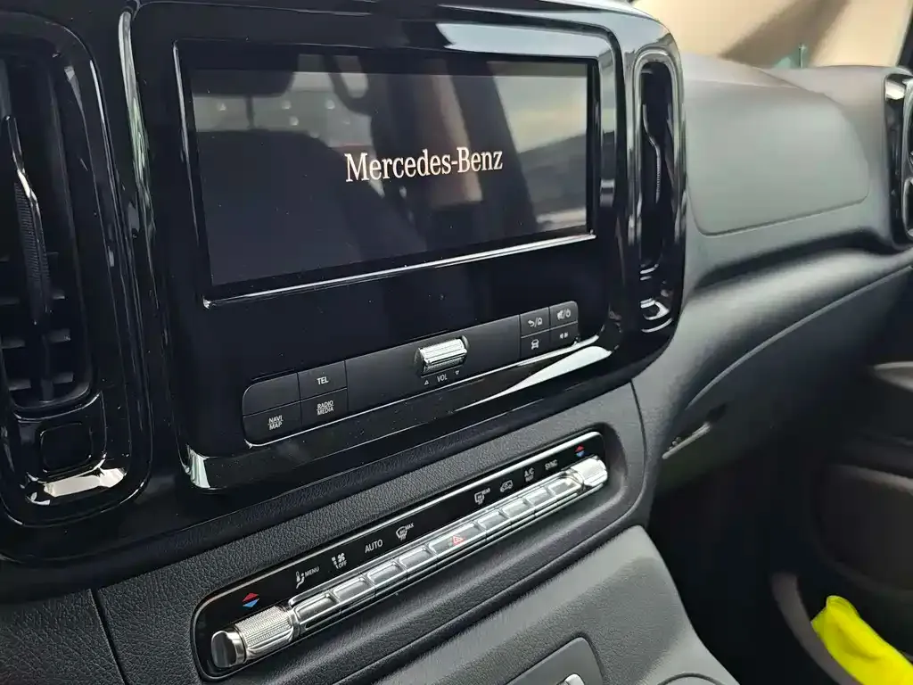 Mercedes-Benz Vito 2025 из CN, фото 4