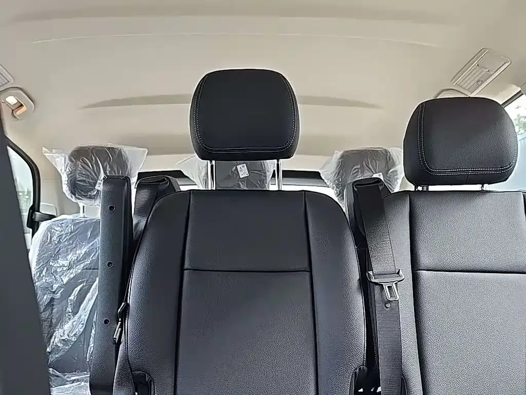 Mercedes-Benz Vito 2025 из CN, фото 8