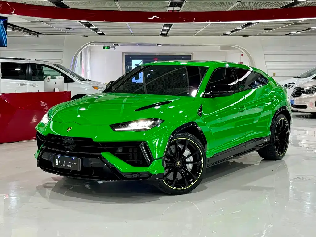 Lamborghini Urus 2023 из CN, фото 1