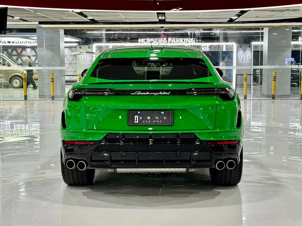 Lamborghini Urus 2023 из CN, фото 5