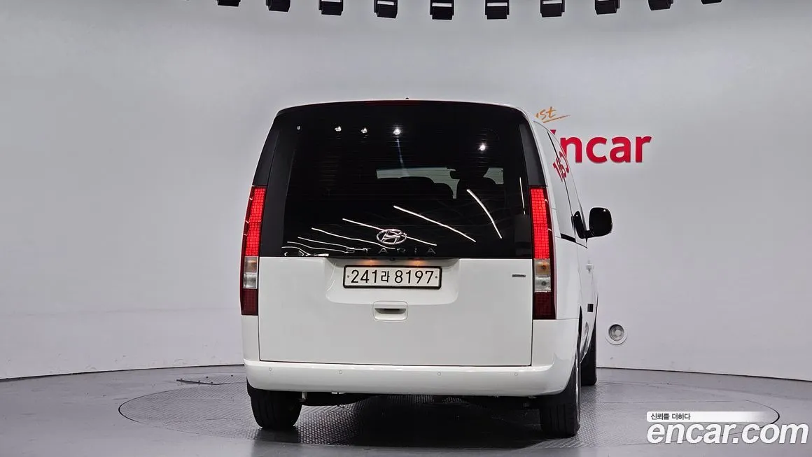 Hyundai Staria 2023 из KR, фото 4
