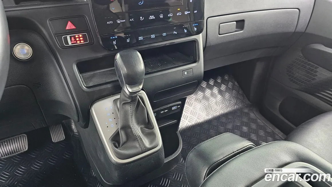 Hyundai Staria 2023 из KR, фото 9
