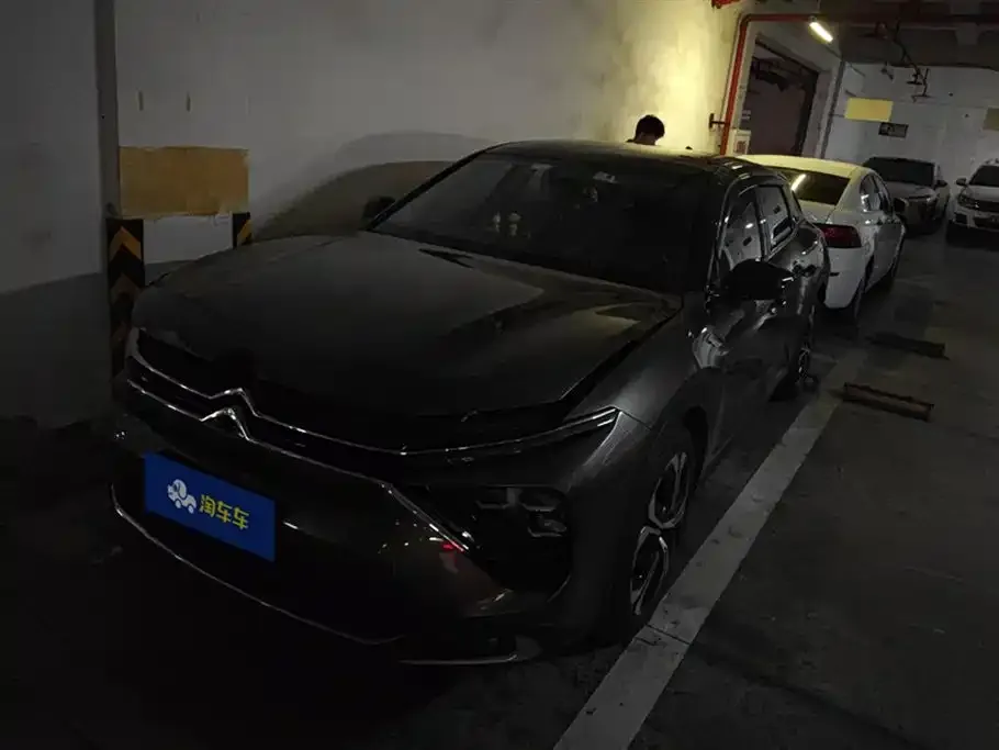 Citroen C5 X 2022 из CN, фото 1