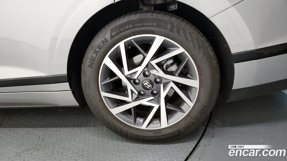 Hyundai Grandeur 2023 из KR, фото 5