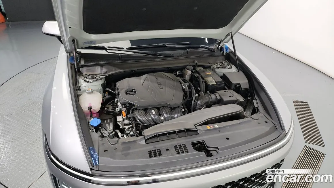 Hyundai Grandeur 2023 из KR, фото 6
