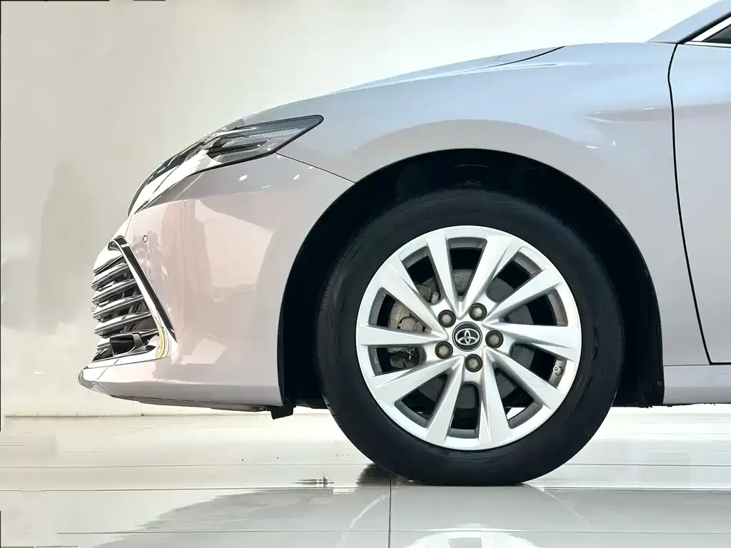 Toyota Camry 2022 из CN, фото 10