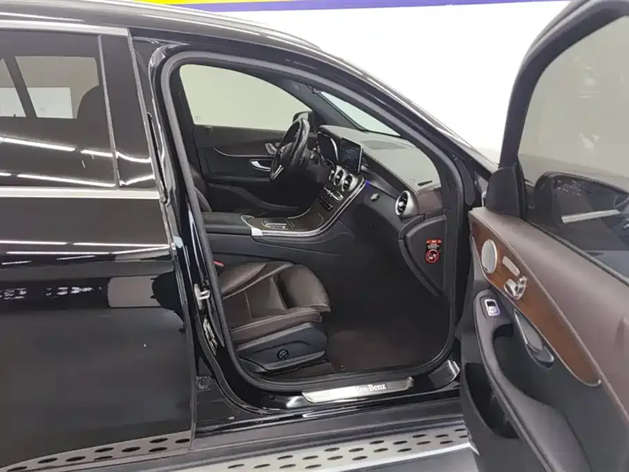 Mercedes-Benz GLC 2021 из CN, фото 8