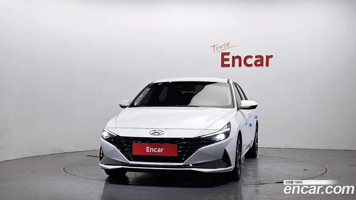 Hyundai AVANTE 2021 из KR, фото 3