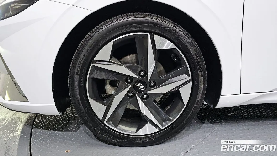 Hyundai AVANTE 2021 из KR, фото 5