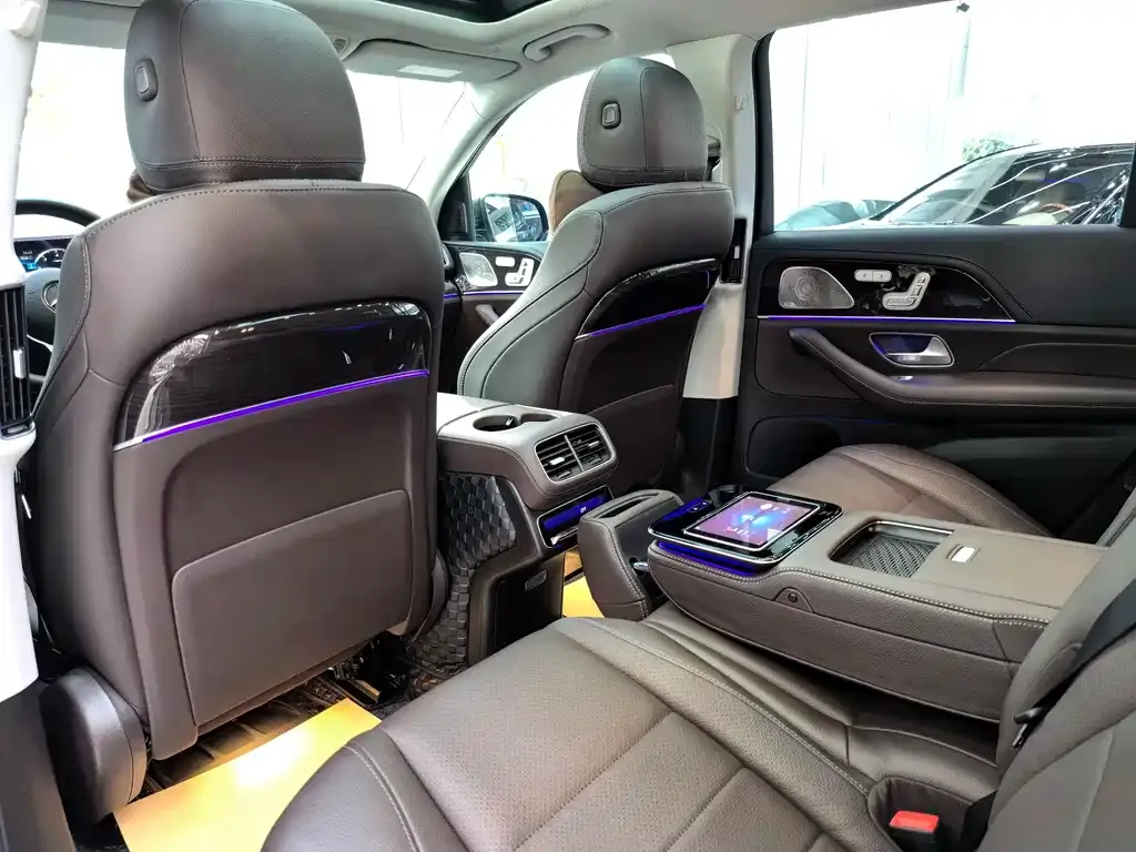 Mercedes-Benz GLS — фото 10