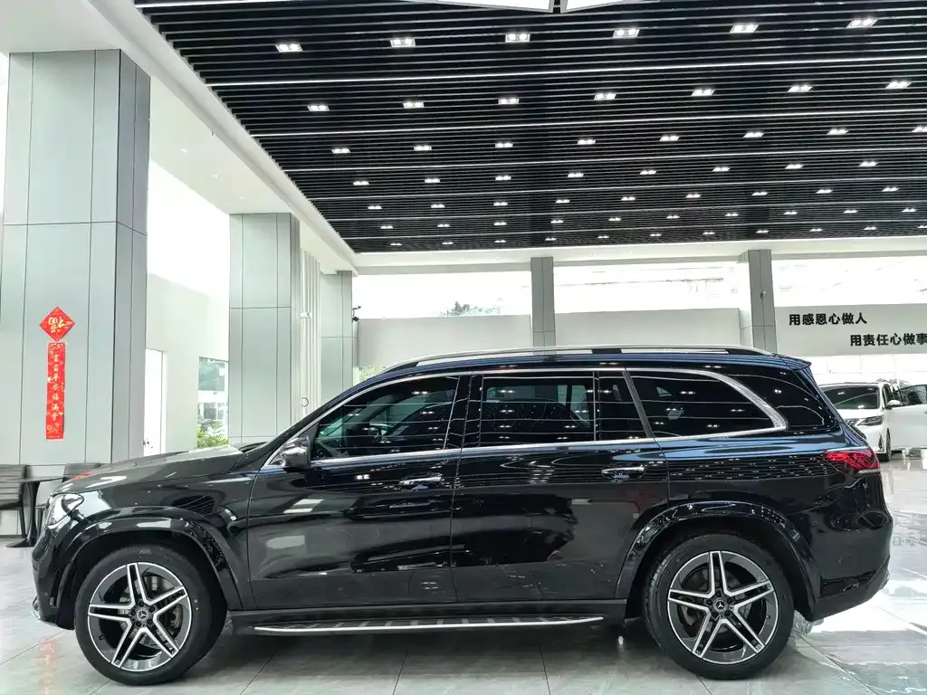 Mercedes-Benz GLS — фото 4