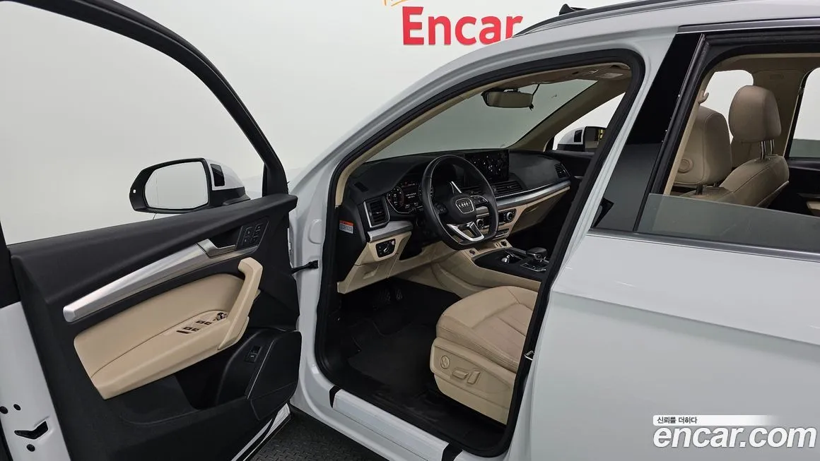 Audi Q5 2023 из KR, фото 10