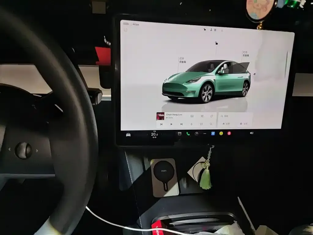 Tesla Model Y 2023 из CN, фото 4