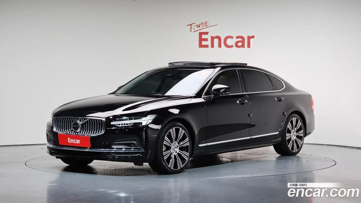 Volvo S90 — фото 1