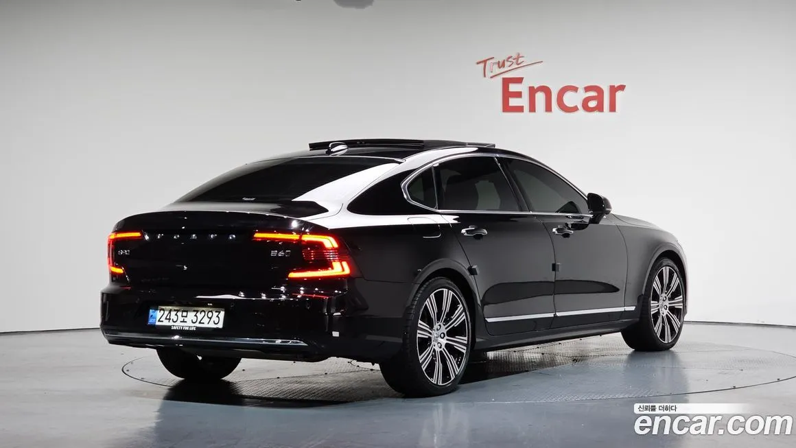 Volvo S90 — фото 2