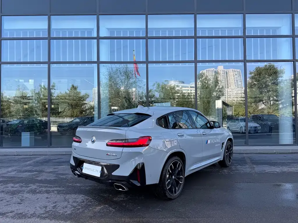 BMW X4 M40i 2024 из CN, фото 7