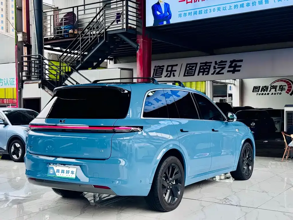 Li Auto L8 2023 из CN, фото 3